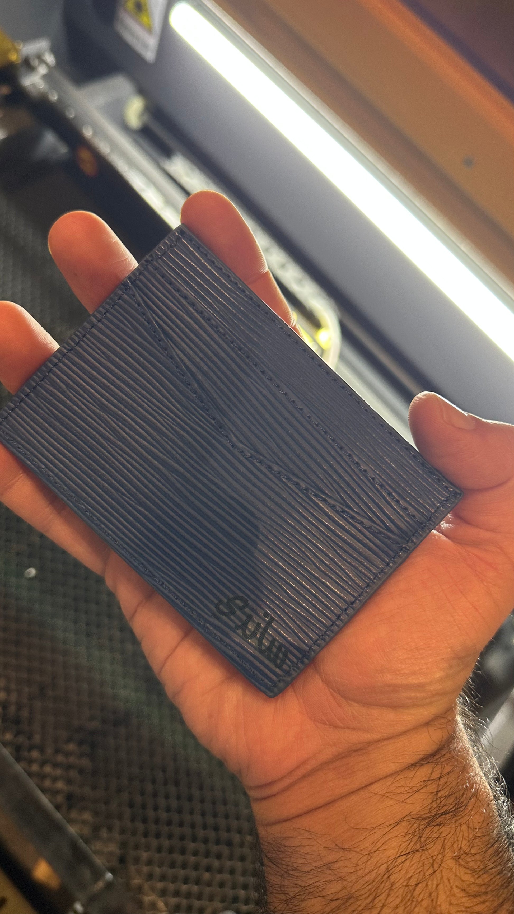 Premium Leather Cards Holder - Kuwait Souvenirs