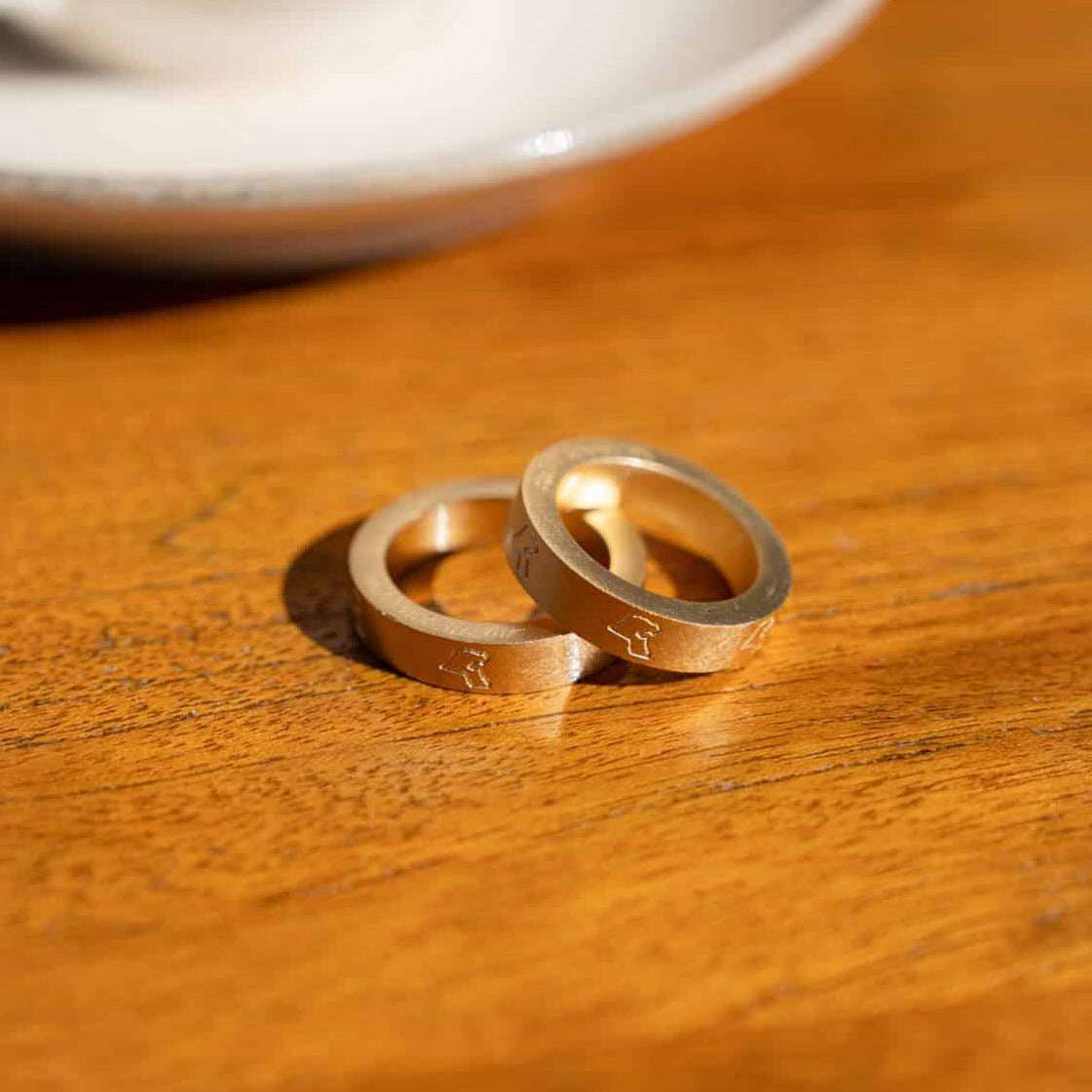 Gold Plated Ring Engraved - Kuwait Souvenirs