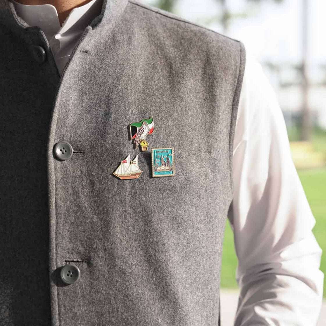 Kuwait Brooch Set - Kuwait Souvenirs