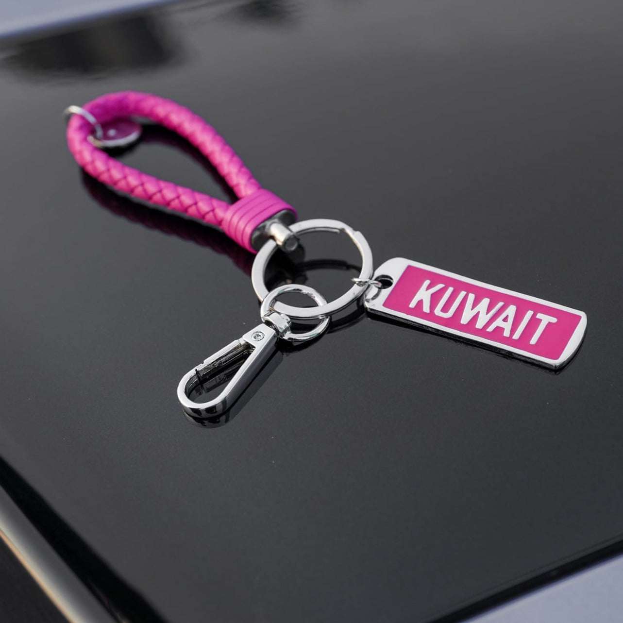 rope leather keychain - Kuwait Souvenirs