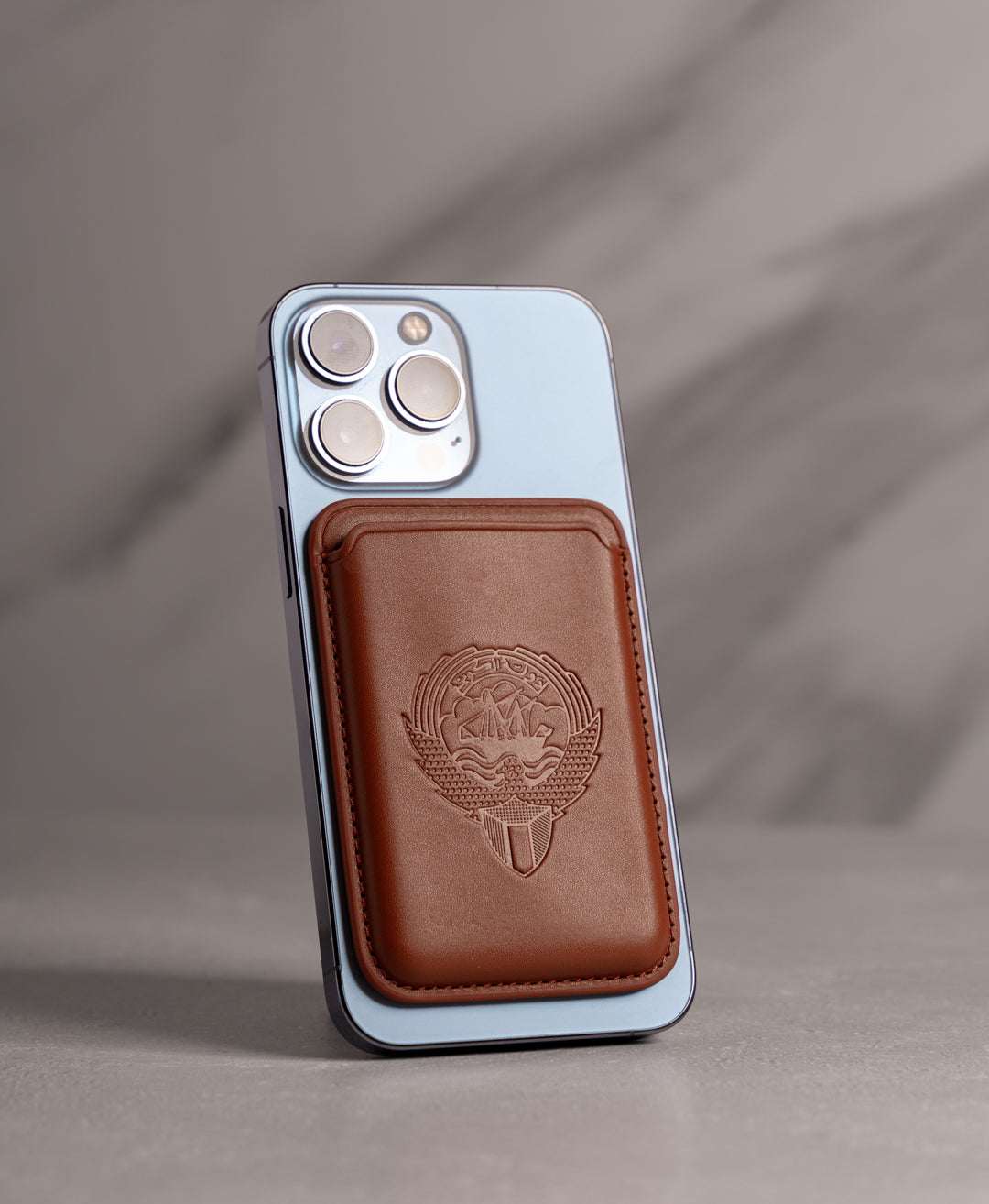 Magsafe Card Holder - Kuwait Souvenirs