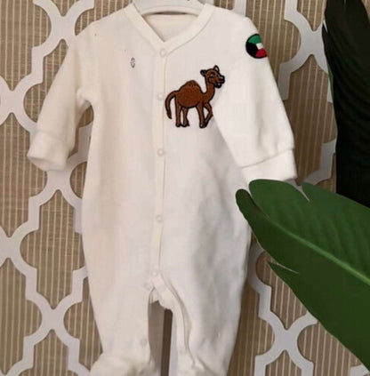 طقم مواليد العيد الوطني الكويتي